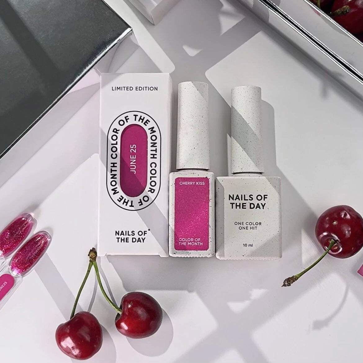 NOTD Color of the month - June25 ‘Cherry kiss’
