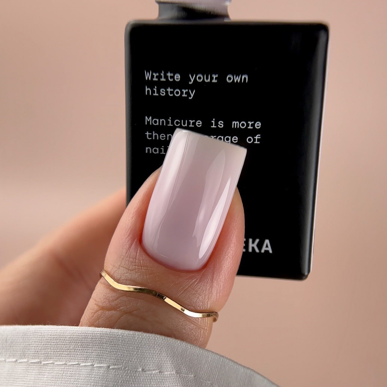 BIBLIOTEKA Cover base FAIR 10 - 10 ml