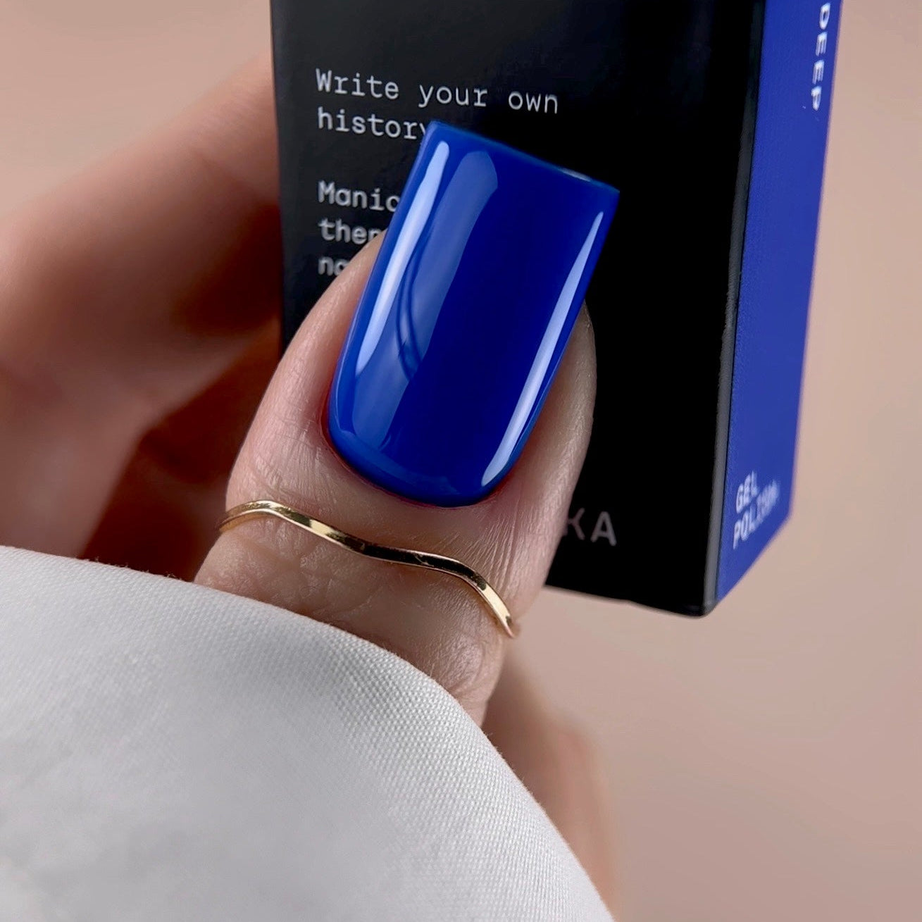 BIBLIOTEKA gel polish DEEP 31 - 10 ml