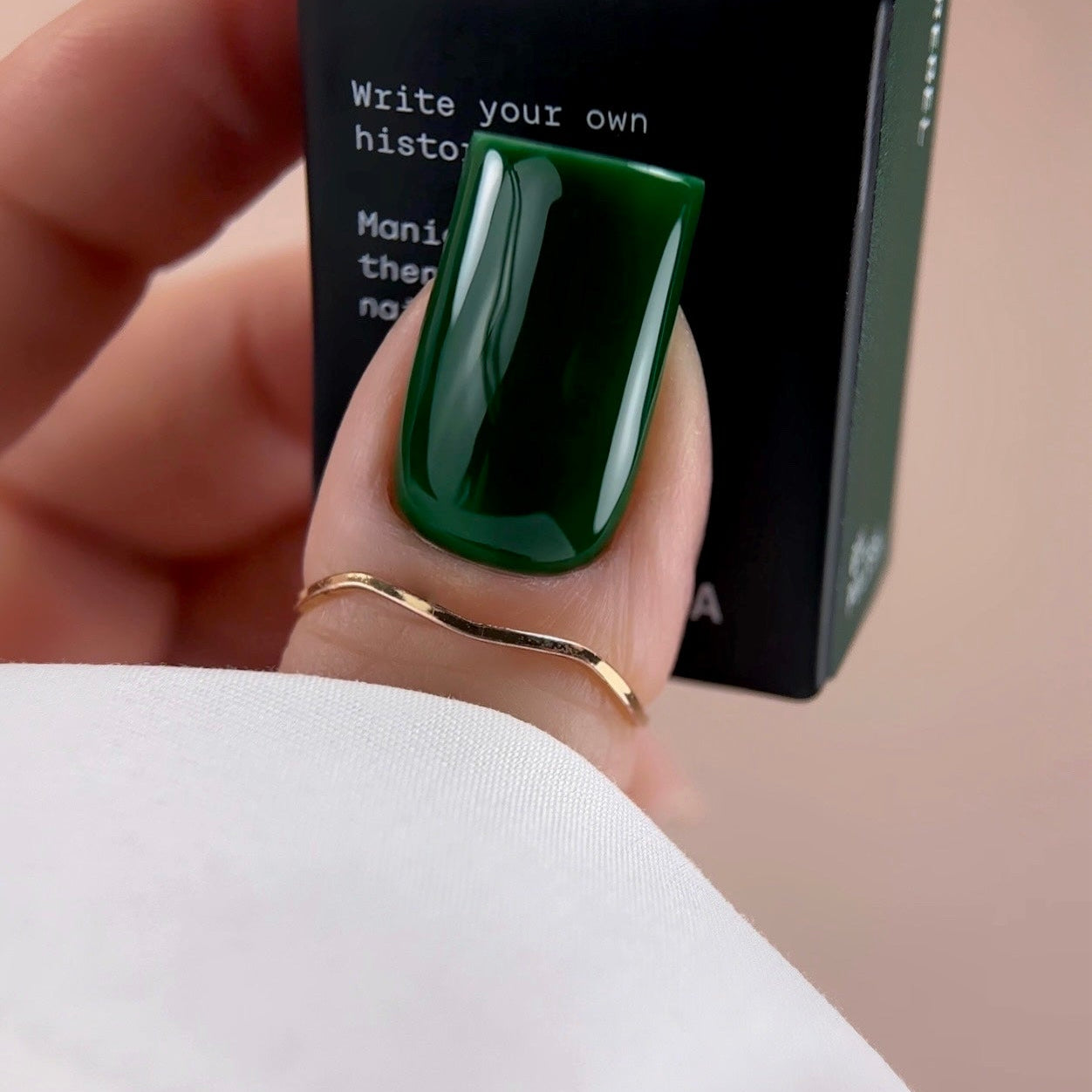 BIBLIOTEKA gel polish REBEL 32 - 10 ml