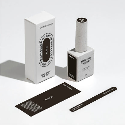 NOTD Color of the month - November25 ‘Deep brown’